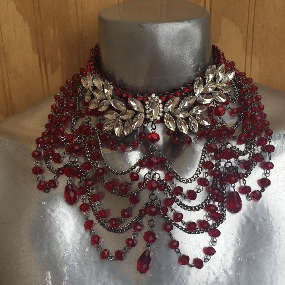 Red necklace chandelier gorgeous NEW - Picture 4 of 6